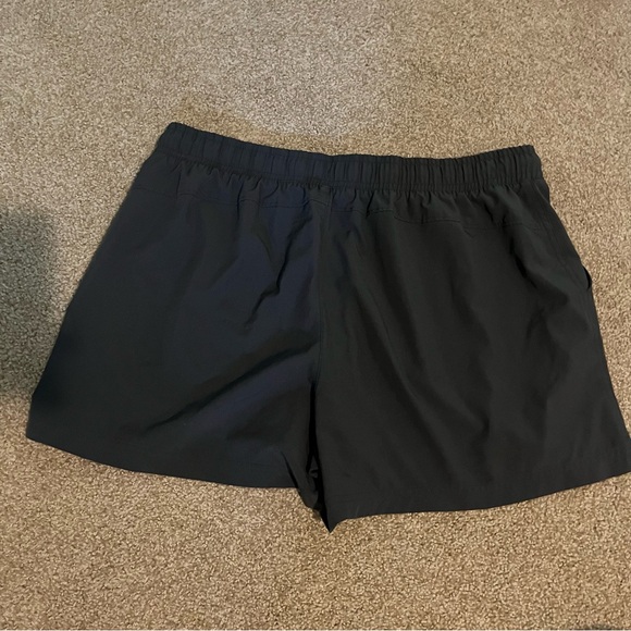 Tek gear DryTEK grey shorts, women’s L - Picture 2 of 3